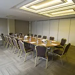Innpera Hotell