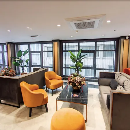 Innpera Hotell 4*