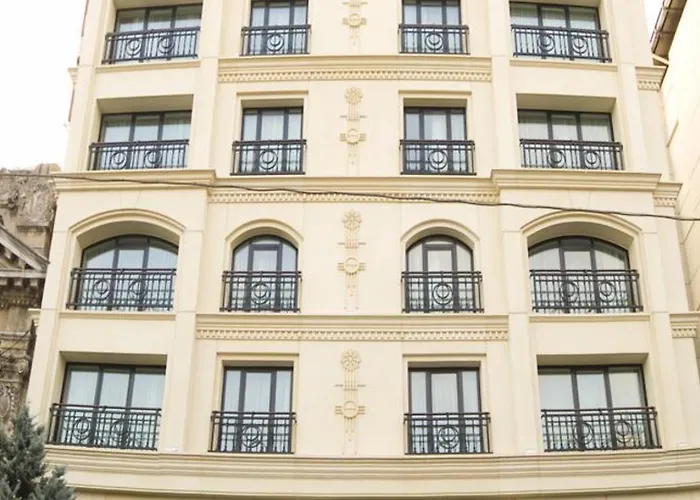 فندق إنبيرا 4*